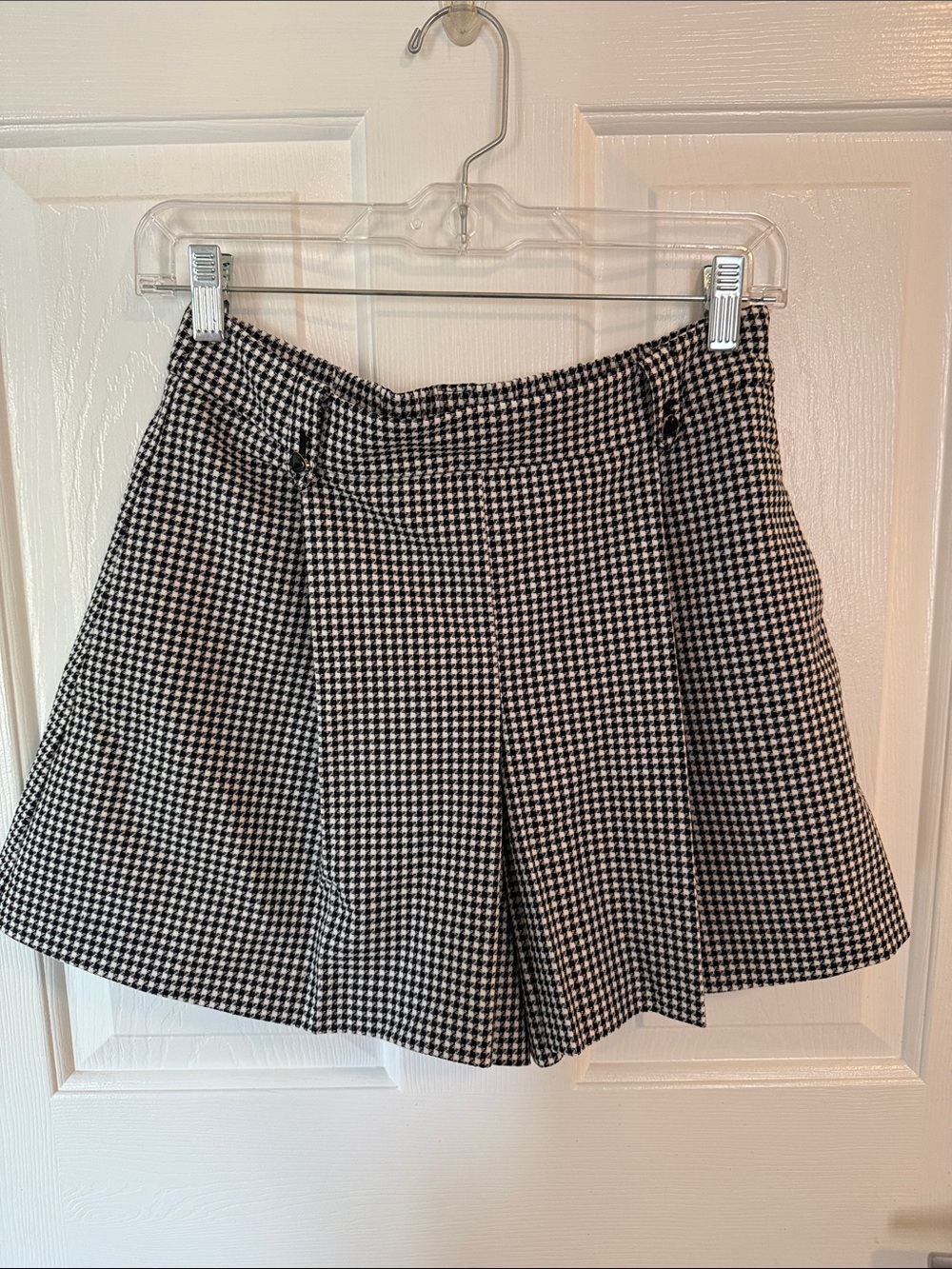 Maeve Anthropologie Black and White Houndstooth Women’s Shorts